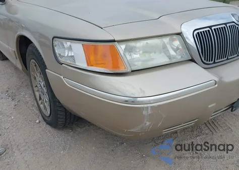 2000 Mercury Grand Marquis Gs z USA, uszkodzony, nr VIN 2MEFM74W2YX743938